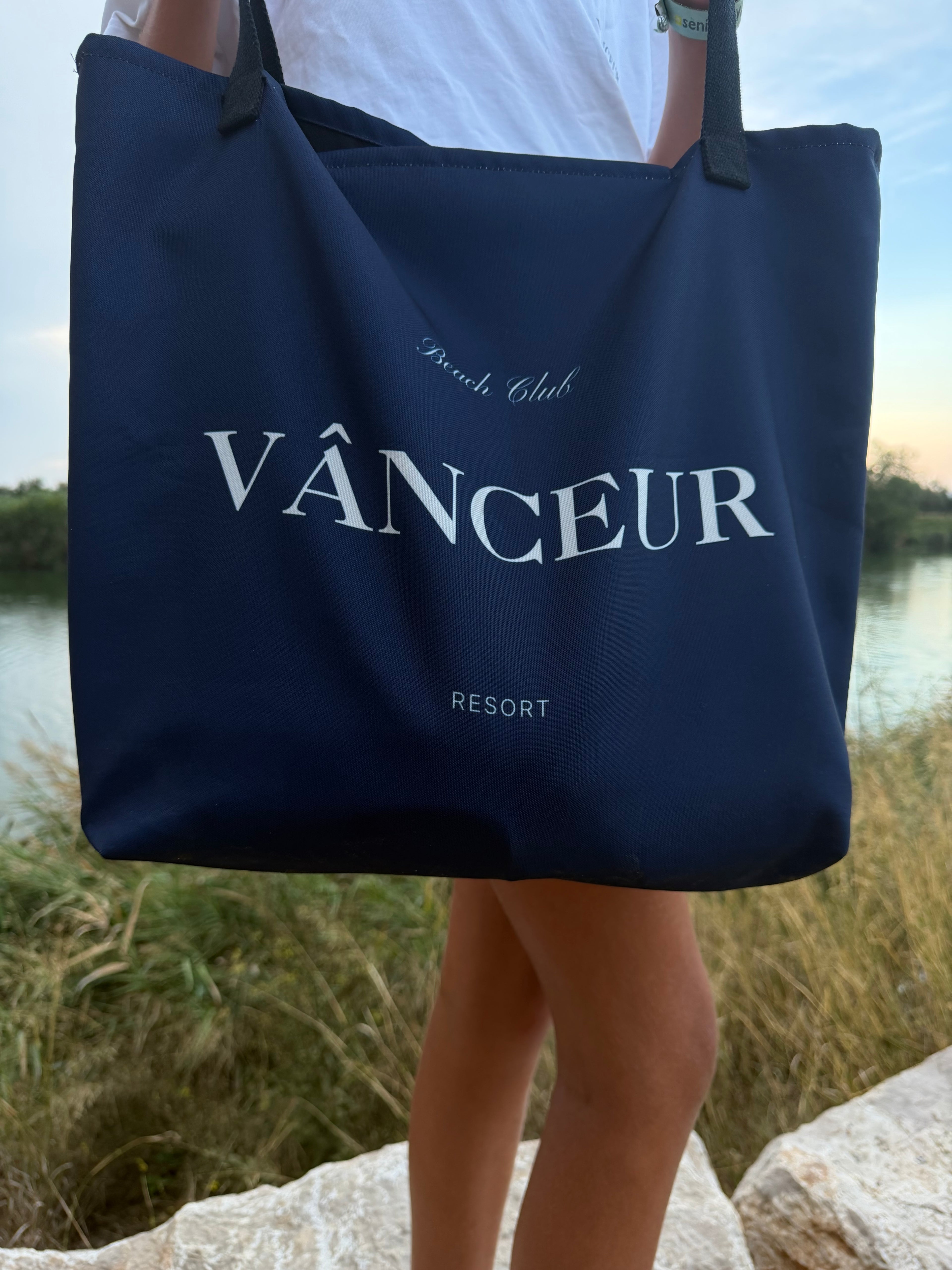 Vânceur Tote Bag